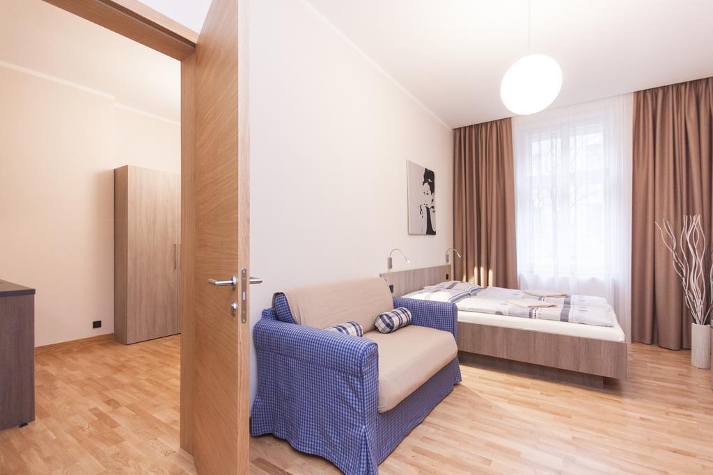 Manesova Astra Apartment Prague Room photo
