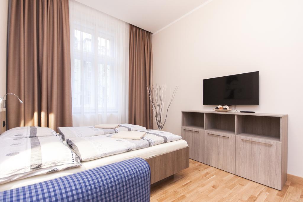 Manesova Astra Apartment Prague Room photo